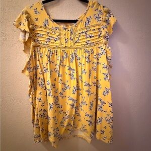 Crown & Ivy Yellow and Blue Floral Blouse